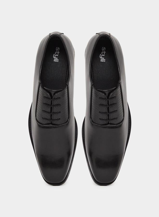 Styli Men Black Leather Oxford Shoes - Image 5